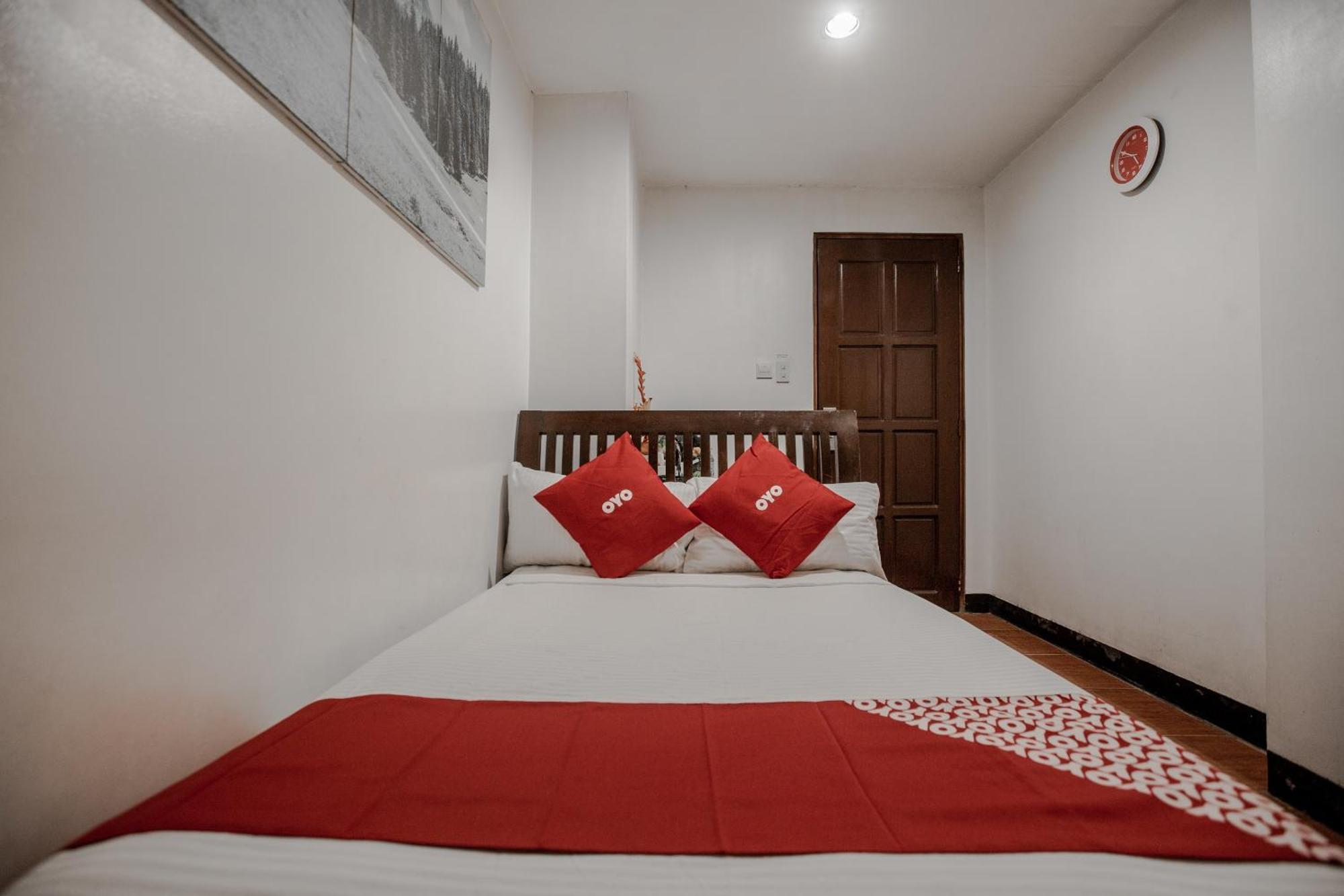Haeinsa Condotel Quezon City Buitenkant foto