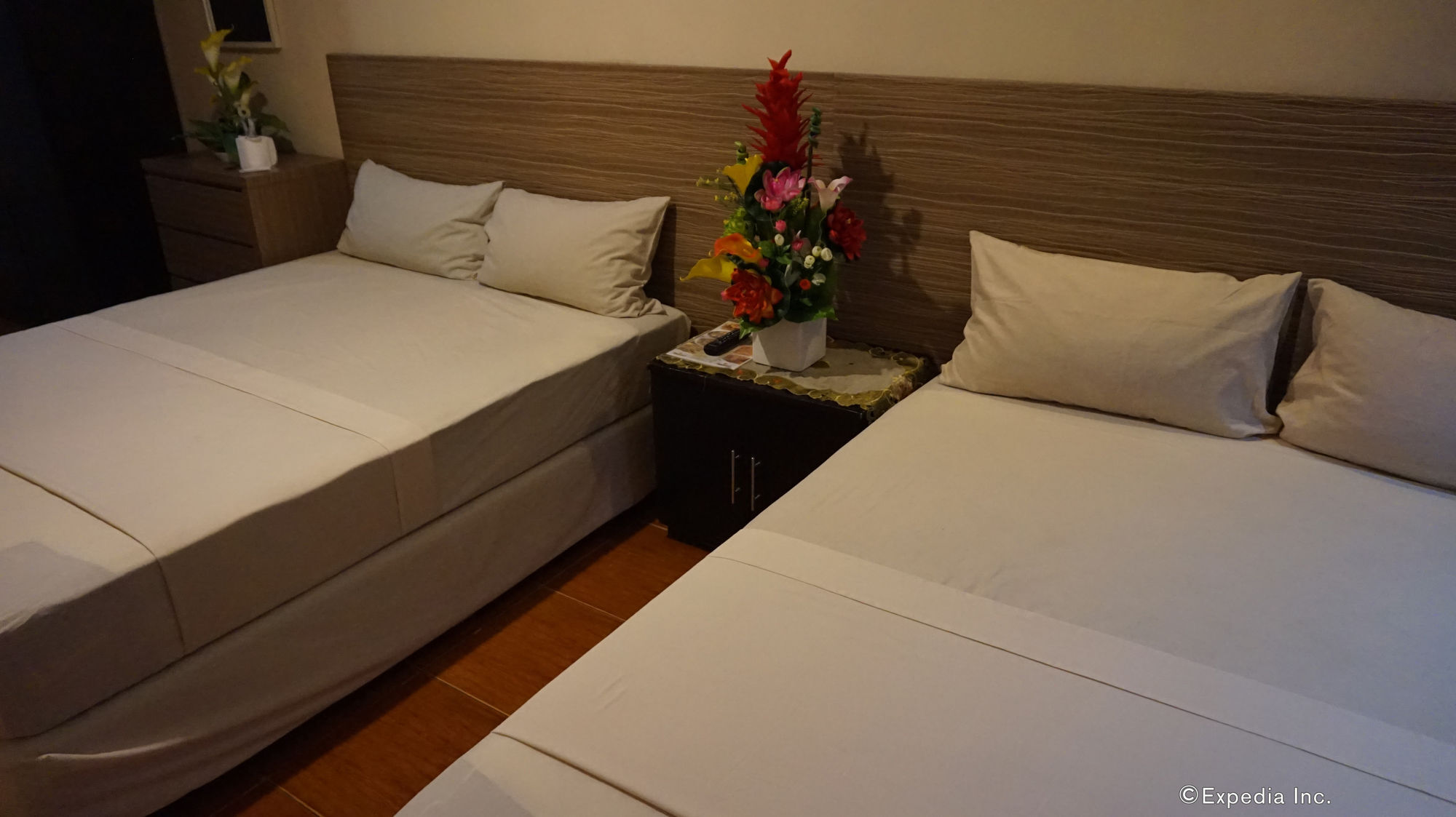 Haeinsa Condotel Quezon City Buitenkant foto