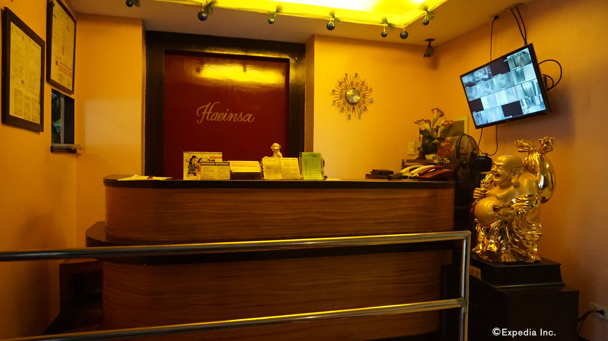 Haeinsa Condotel Quezon City Buitenkant foto